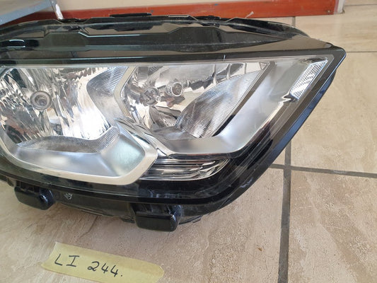 Ford Ecosport Right Headlight