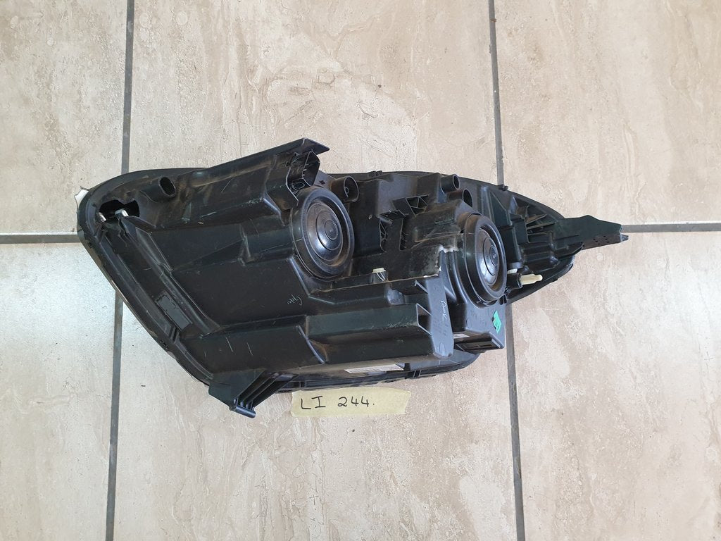 Ford Ecosport Right Headlight