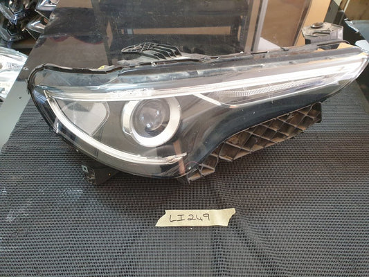Alfa Romeo Stelvio Right Headlight