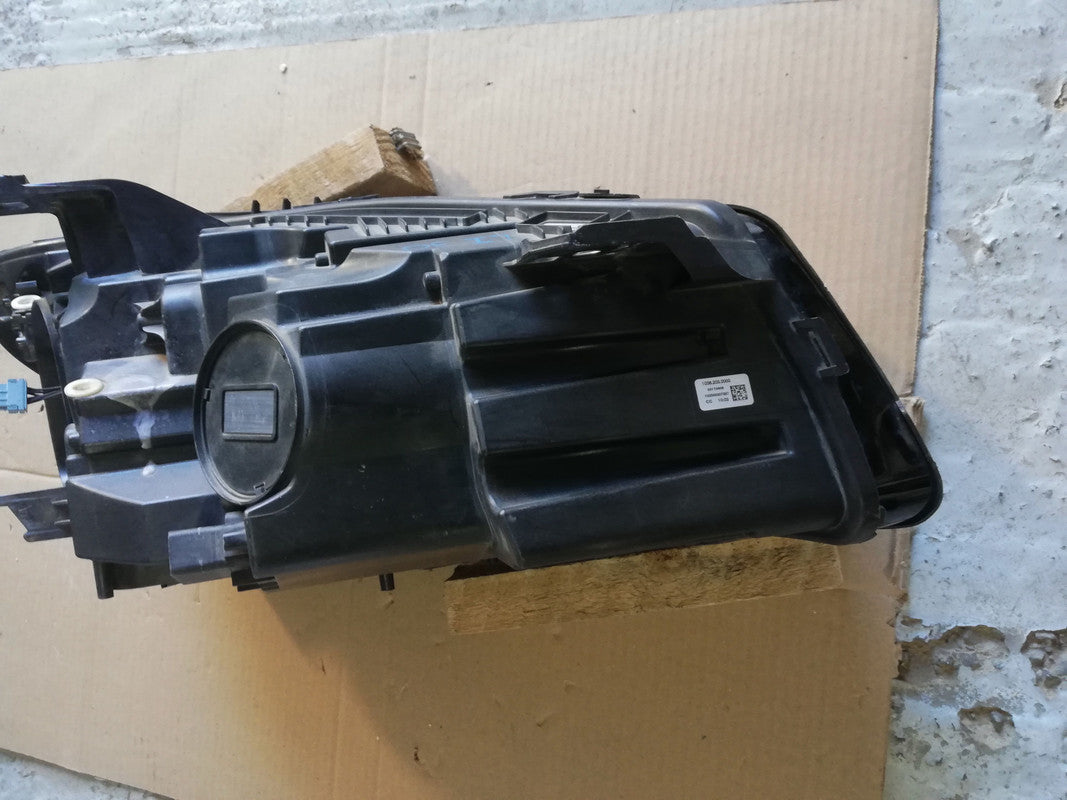 Mercedes-Benz CLA W117 Left Headlight