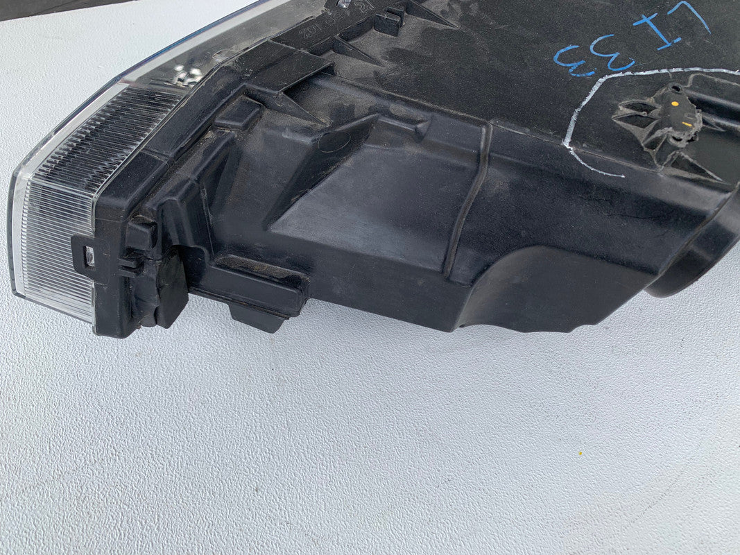 Volkswagen Polo Right Headlight