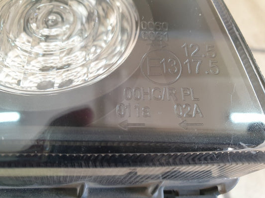 Hyundai H100 Right Headlight