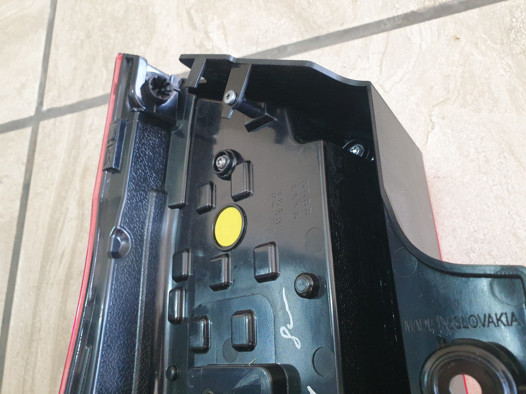 Mercedes-Benz V-Class 2015, 2016, 2017, 2018, W447 Left Taillight