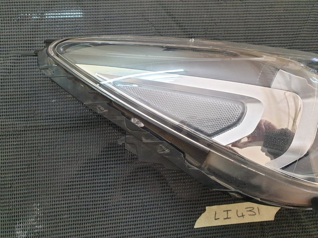KIA Rio IV Right Headlight
