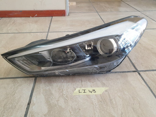 Hyundai Tucson 2016, 2017, 2018 Left Headlight