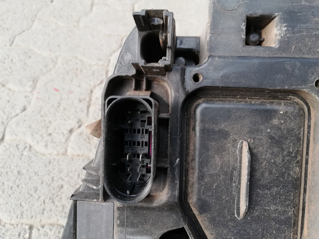 Mercedes-Benz C-Class W205 2018 Left Headlight