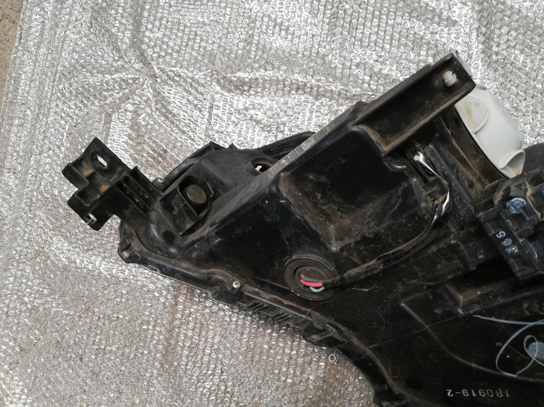 Toyota Fortuner YF4 2019 Right Headlight