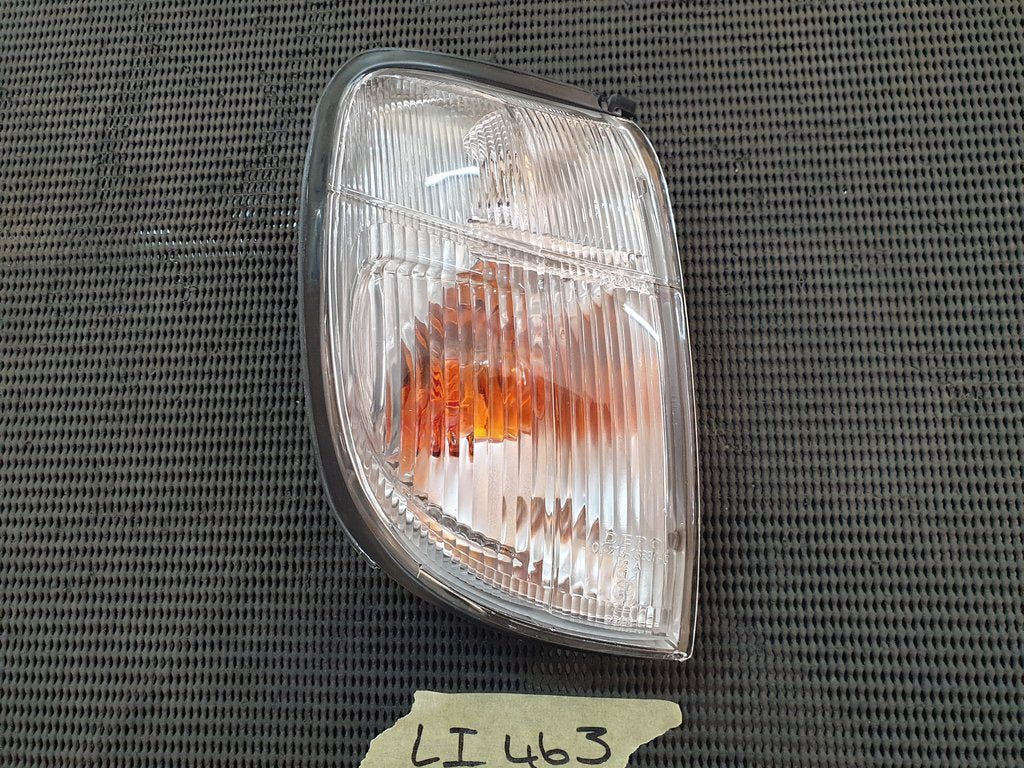 Nissan Aftermarket Hardbody Right Front Outer Lamp