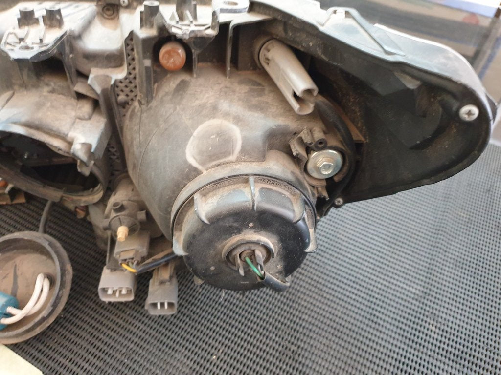 Mitsubishi ASX Right Headlight