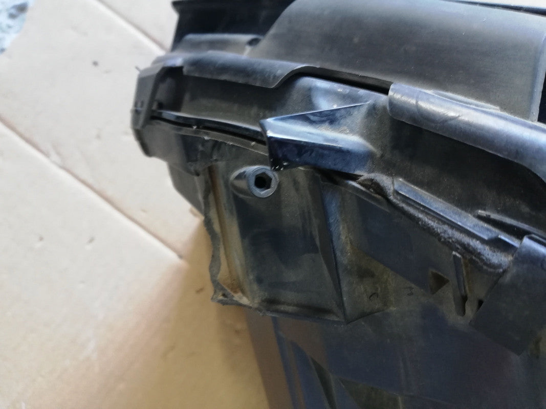 Mercedes-Benz C-Class W205 Right Headlight