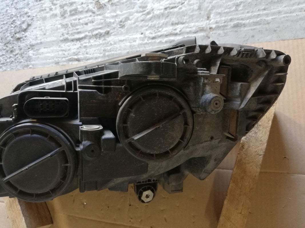 Mercedes-Benz C-Class W205 Right Headlight