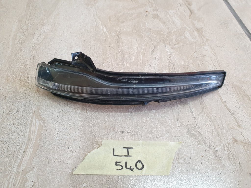 Mercedes-Benz C-Class W205, S205, C205 Right Outer Mirror Indicator Light