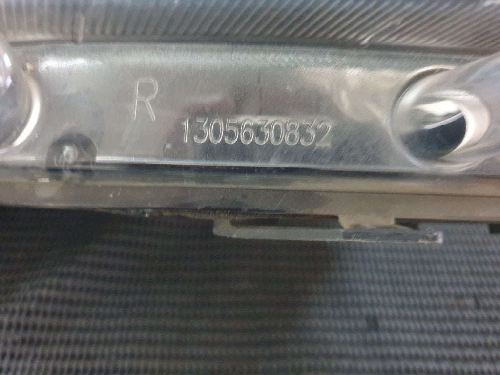Renault Duster Right Headlight