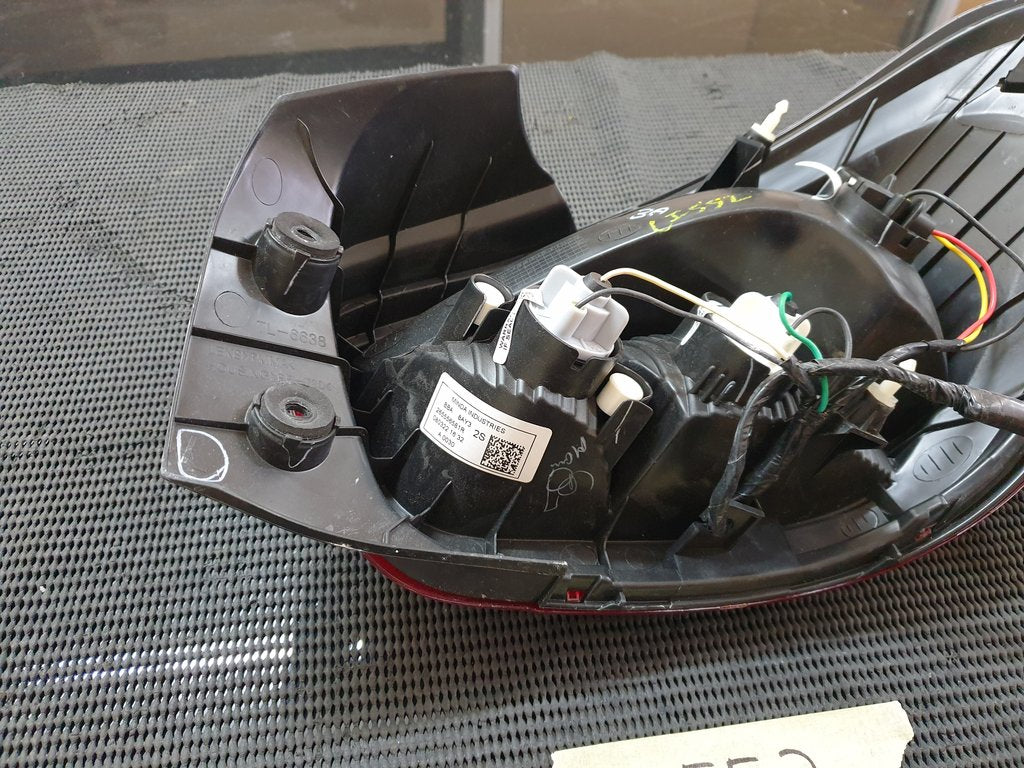 Renault Kwid 1.0 Express 2020 Left Taillight
