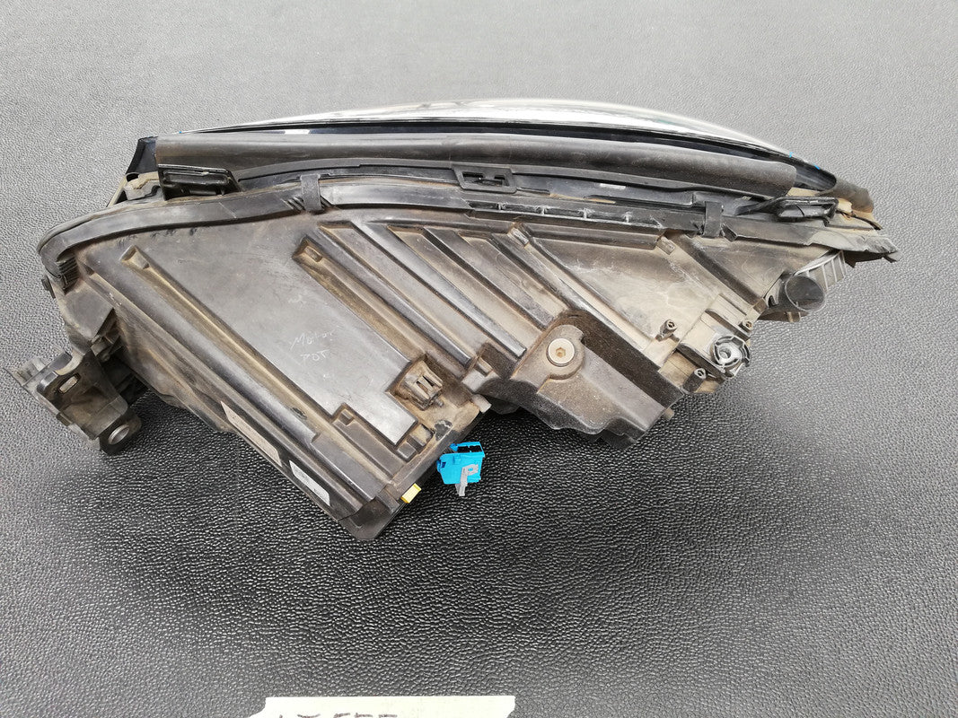 Mercedes-Benz GLE W166, 300 D 4MATIC 2016 Right Headlight