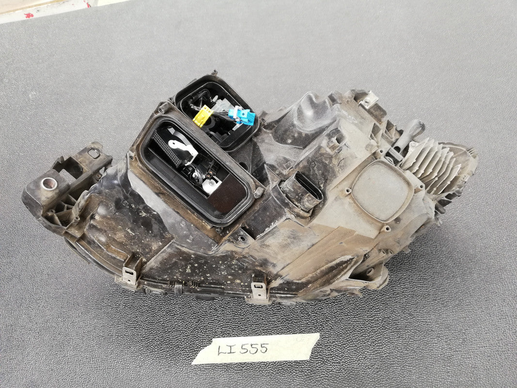 Mercedes-Benz GLE W166, 300 D 4MATIC 2016 Right Headlight