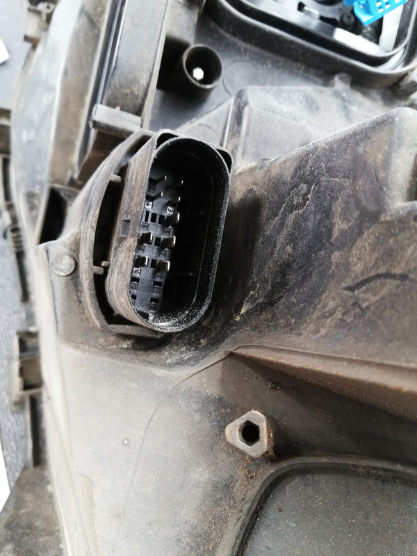 Mercedes-Benz GLE W166, 300 D 4MATIC 2016 Right Headlight