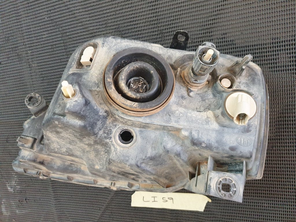 Nissan NP200 Right Headlight