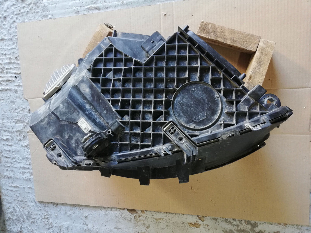 Mercedes-Benz GLC W253, 2015, 2016, 2017, 2018, 2019 Left Headlight