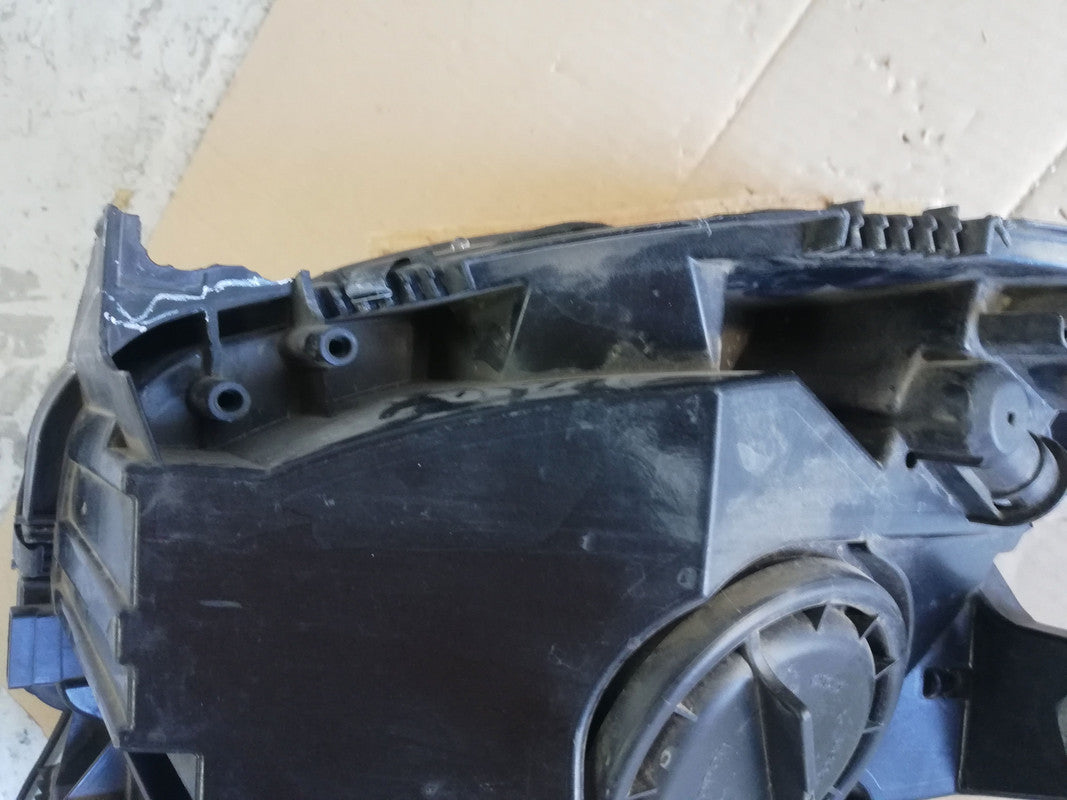 Mercedes-Benz C-Class W204 Left Headlight