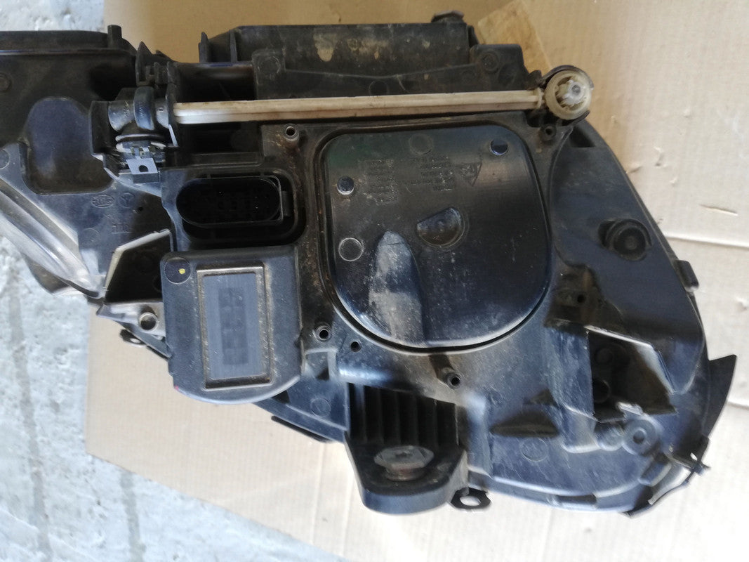 Mercedes-Benz E-Class W212, 2013, 2014, 2015, 2016 Left Headlight