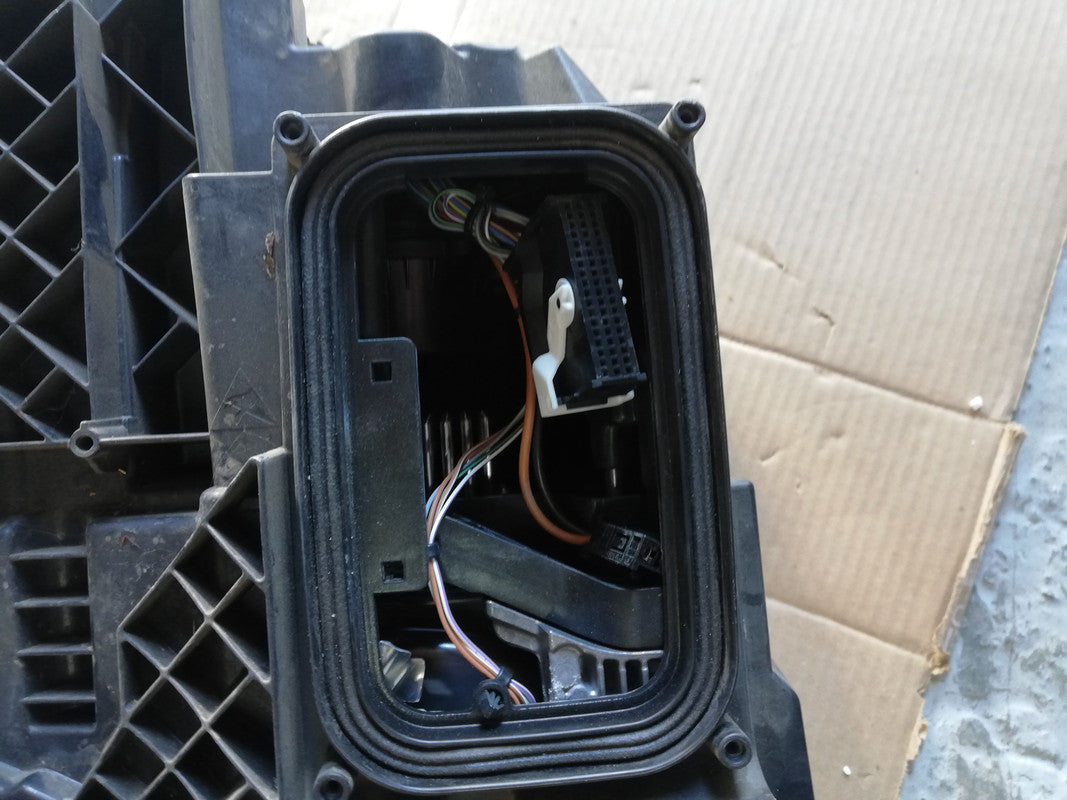 Mercedes-Benz E-Class W212, 2013, 2014, 2015, 2016 Left Headlight