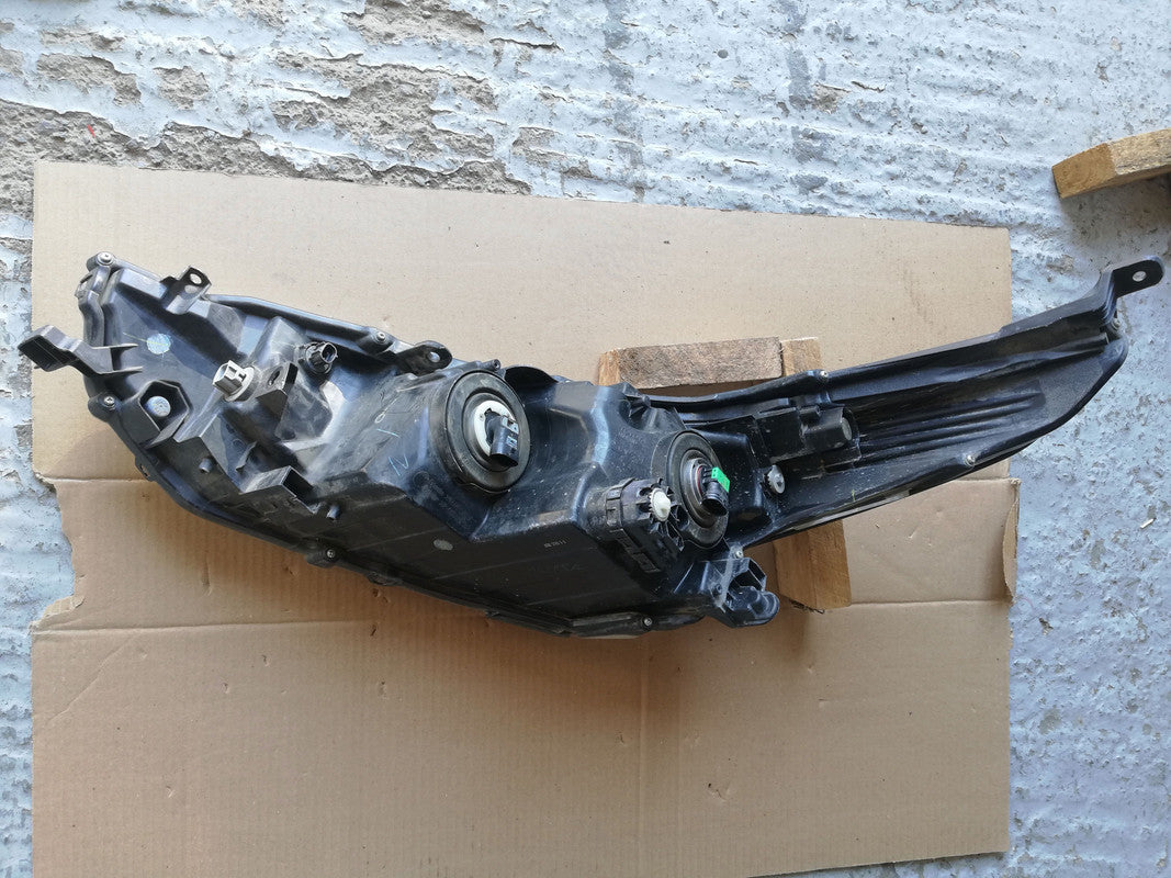 Toyota Yaris 2018, 2019, 2020, 2021 Right Headlight