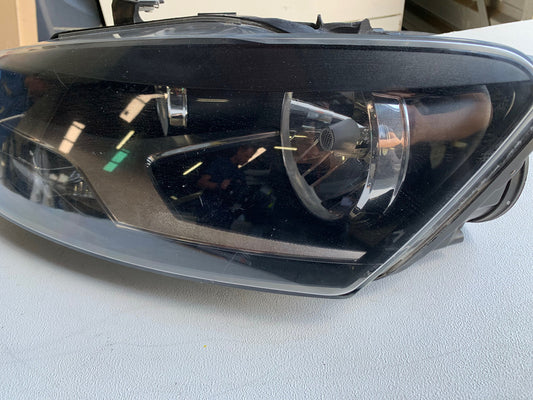 Volkswagen Polo Left Headlight