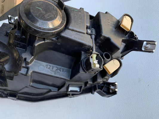 Volkswagen Polo 2G Facelift Right Headlight