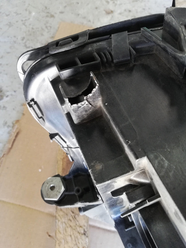 Mercedes-Benz S-Class W222 Left Headlight