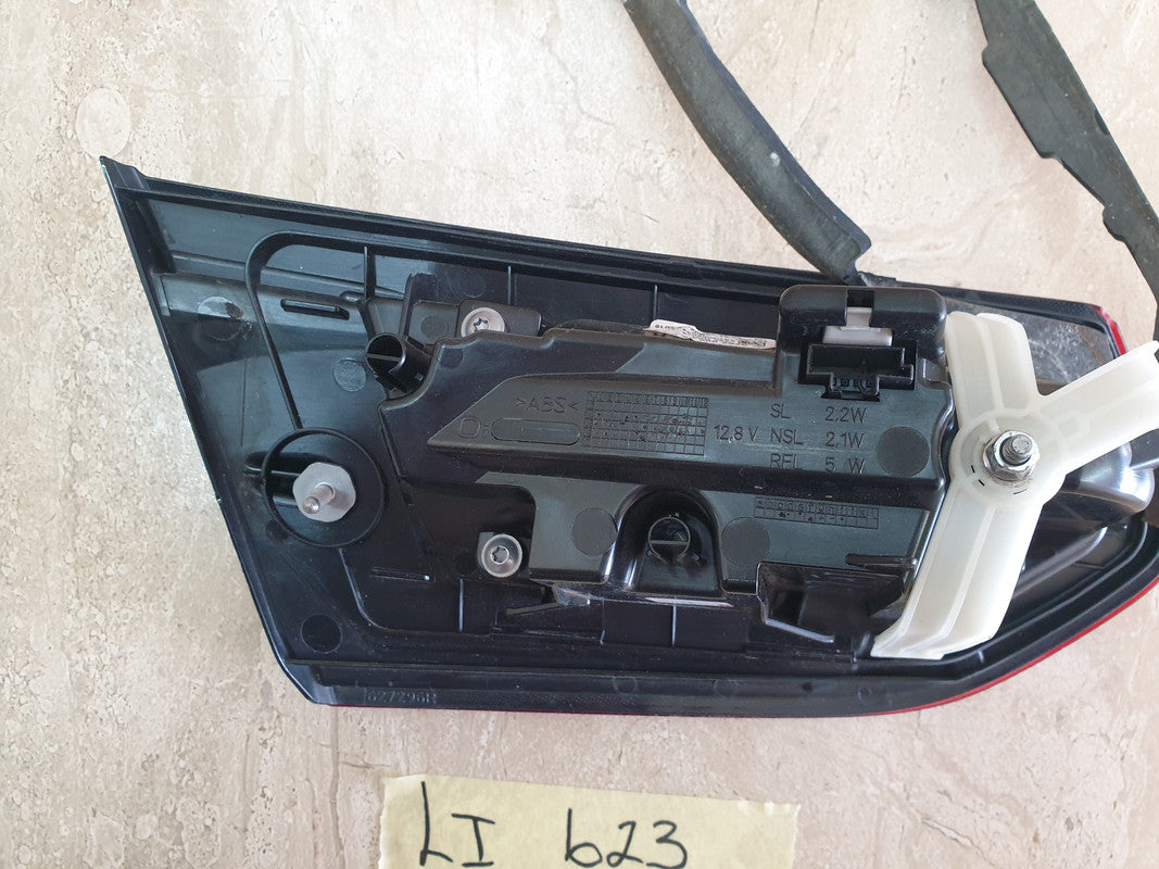 Mercedes-Benz GLE C292 Right Rear Taillight