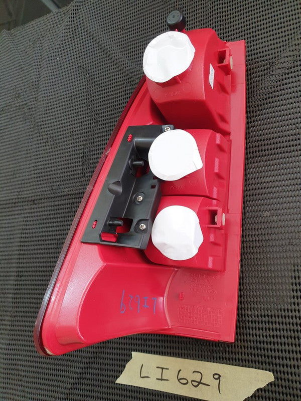 Isuzu Aftermarket D-Max, Kb250, Kb300 2008, 2009, 2010, 2011, 2012, 2013 Right Rear Taillight