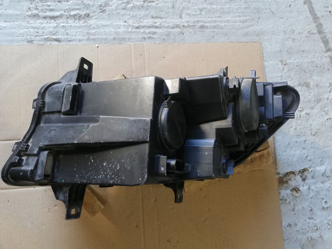 Mercedes-Benz Sprinter W907, 2021 Right Headlight