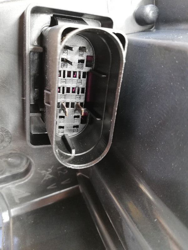 Mercedes-Benz GLA W156 2019 Right Headlight