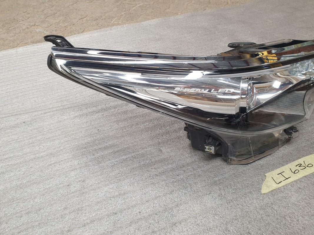 Toyota Fortuner 2.8GD 2016 Right Headlight