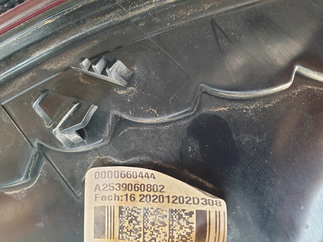 Mercedes-Benz GLC W253, 250 D Left Taillight