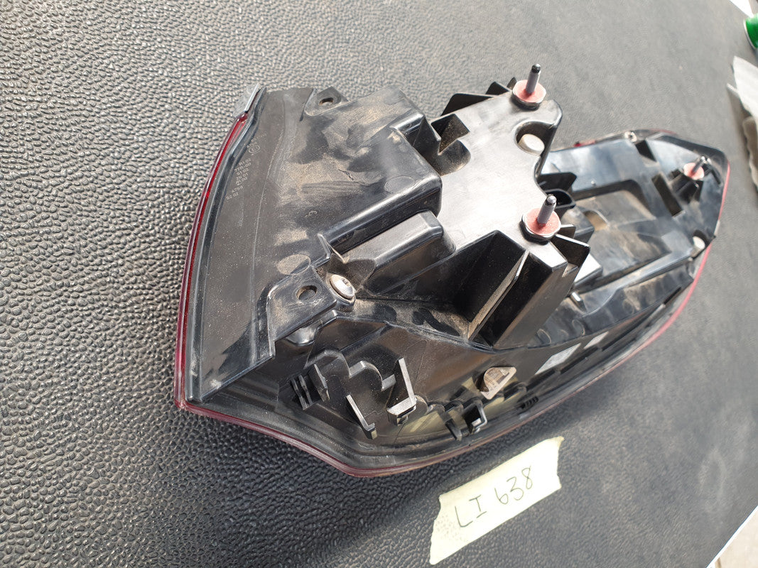 Mercedes-Benz GLC W253, 250 D Left Taillight