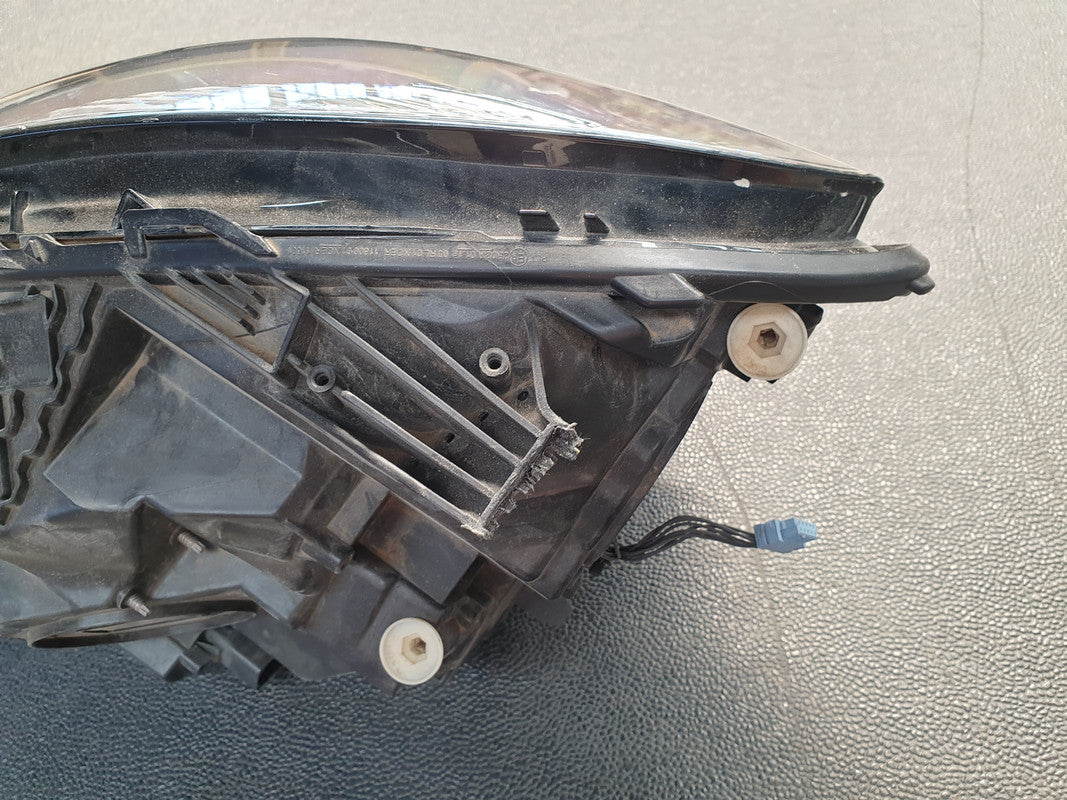 Mercedes-Benz A-Class W176 Right Headlight