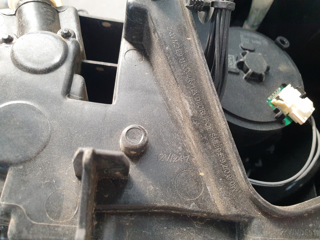 Mercedes-Benz A-Class W176 Right Headlight