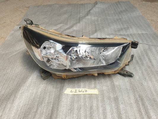 Toyota Hilux Raider Right Headlight