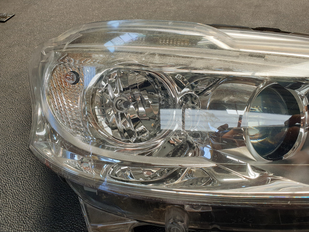 Original Used Peugeot 208 2012 Right Headlight