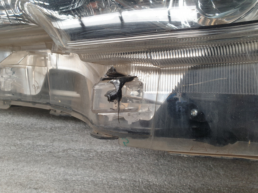 Toyota Fortuner 2.8GD 2016 Left Headlight