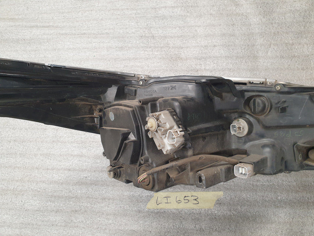 Toyota Fortuner 2.8GD 2016 Left Headlight