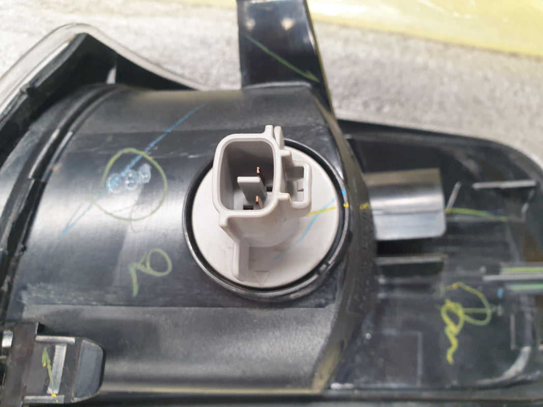 Toyota Aftermarket Tazz 2001, 2002, 2003, 2004, 2005 Right Front Indicator Light