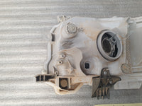 Toyota Quantum Right Headlight
