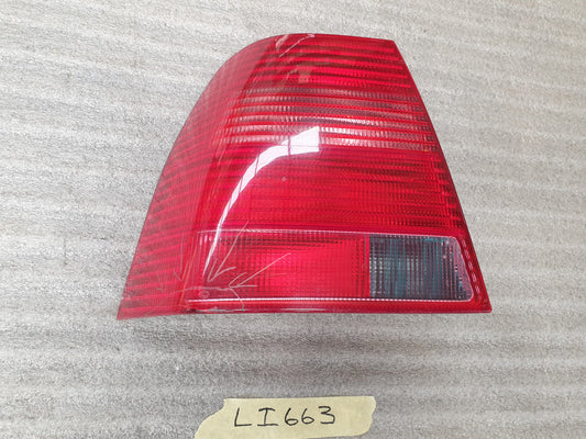 Volkswagen Jetta 4 2005 Left Taillight