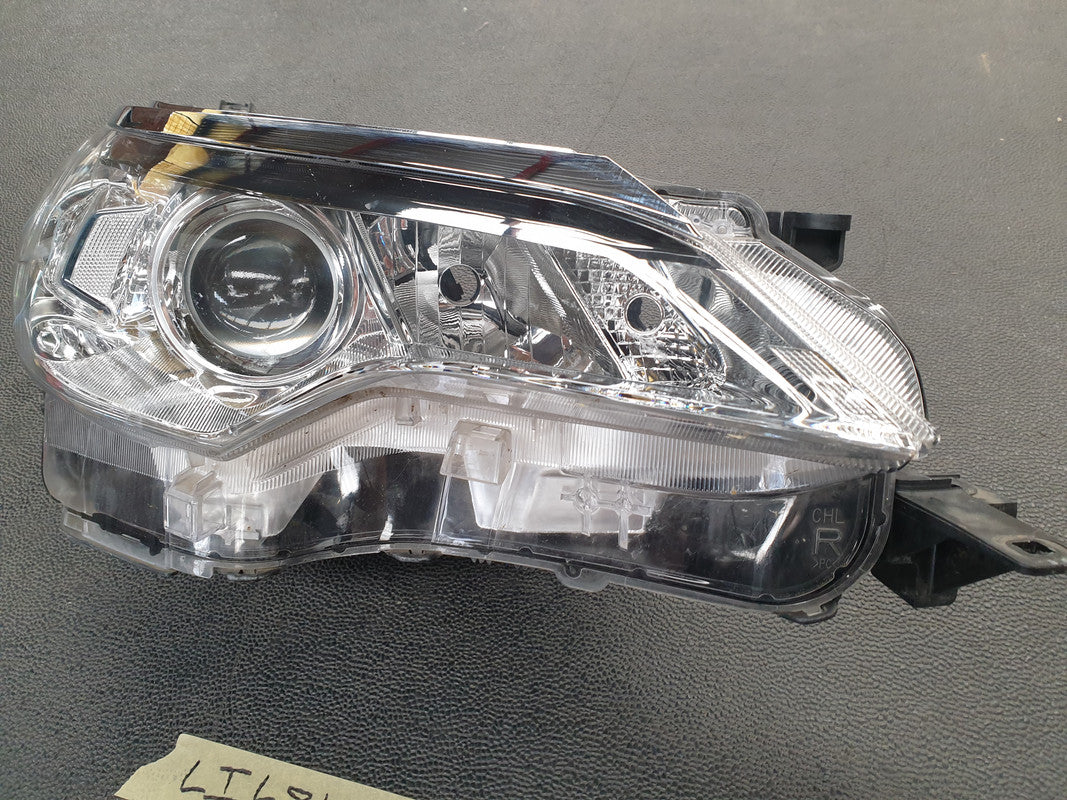 Toyota Fortuner 2018 Right Headlight