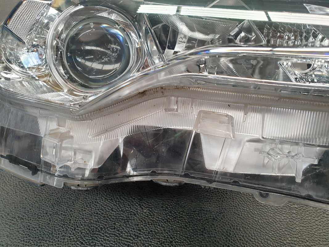 Toyota Fortuner 2018 Right Headlight