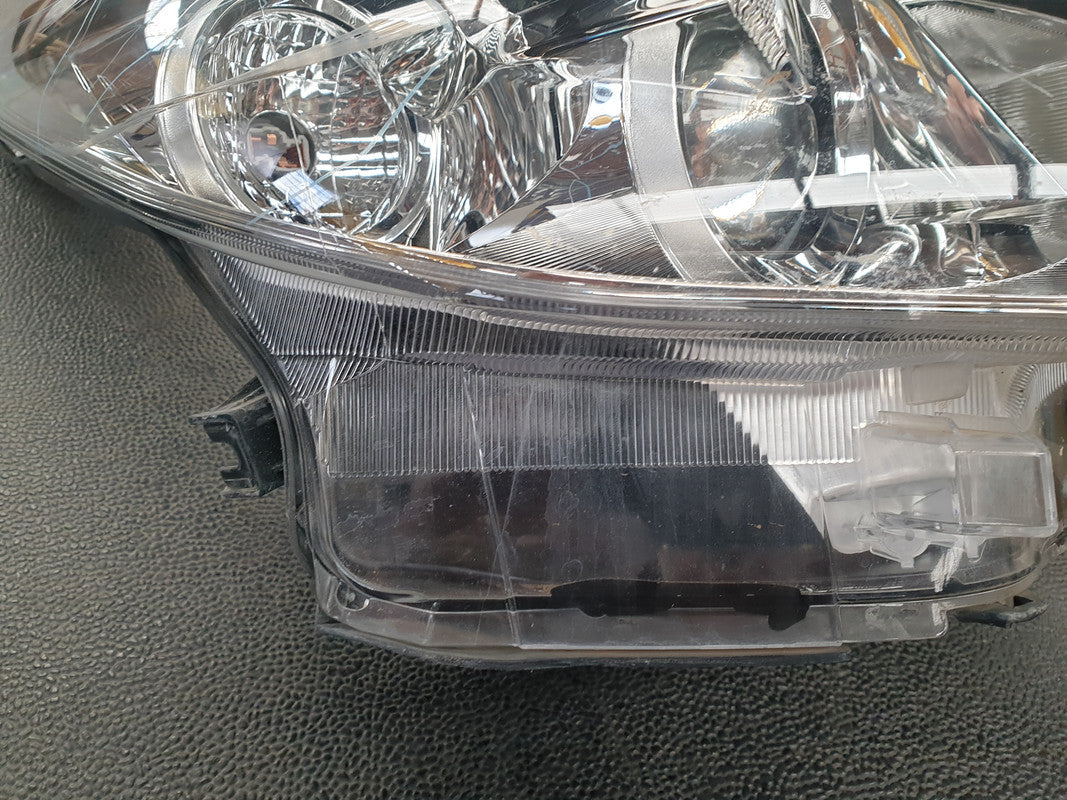 Toyota Fortuner 2018 Right Headlight