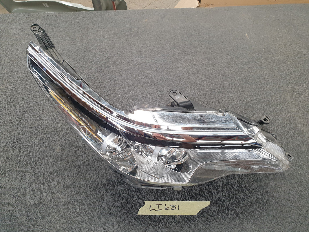 Toyota Fortuner 2018 Right Headlight